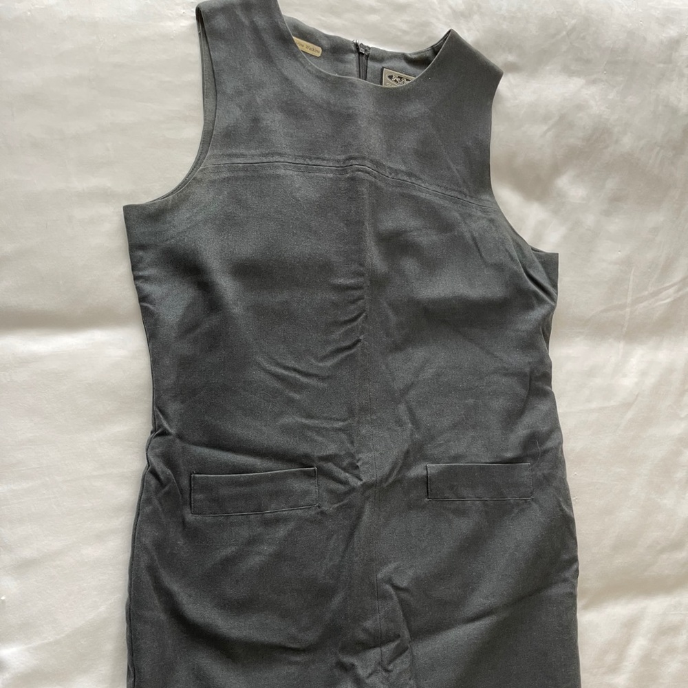 Dress w/ pockets